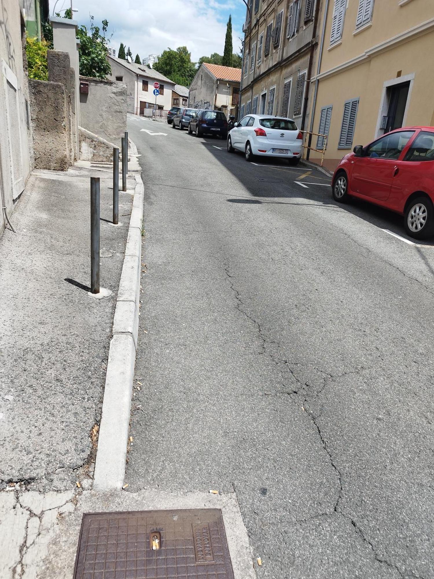 Heli Budget Condo Rijeka Bagian luar foto
